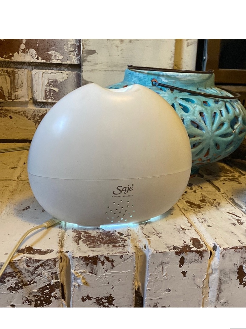 Saje Cream Aroma Breeze Oval Ultrasonic Diffuser with Soft Blue Glow